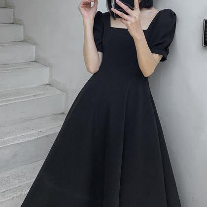 Short Sleeve Solid Color A-line Dress