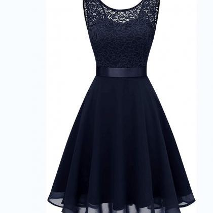 Round Neck Solid Color Sleeveless Lace Dress