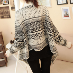 Fashion Long-sleeved Cardigan Sweater Coat..