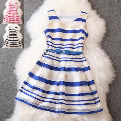 Navy Stripe Design Stitching Sleeveless Dress..