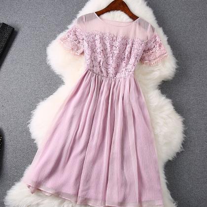 Fashion Lace Stitching Short-sleeved Dress..