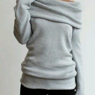 Slim Long-sleeved Knit Sweater